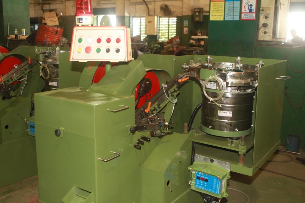 Flat Die Thread Rolling Machine